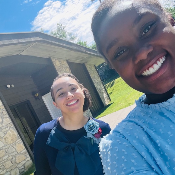 Meet your Posher, Breona - Picture 7 of 8